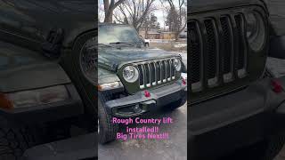 Jeep Wrangler Rough Country 25” Lift Kit [upl. by Aesoh]