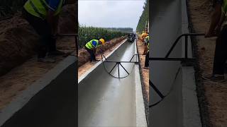 Water channel expansion joint construction  good tools and machinery make work more efficient [upl. by Samuela311]