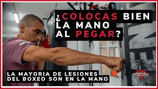 💥 PEGAR PUÑETAZOS Correctamente 🤛 Clase Muay Thai Boxing  4 Trucos para no lesionarse la mano 🤛 [upl. by Smallman]