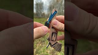 New innovative mini slingshot slingshot experiment diy bamboo [upl. by Azil]