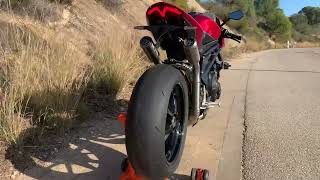 Triumph Speed Triple 1200RR 202224 LKR Mini Twin exit [upl. by Orofselet]