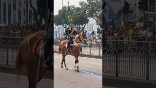 DESFILE DE 7 DE SETEMBRO COM HIPOMÓVES DA CAVALARIA DE GUARDA DO EXÉRCITO 🇧🇷 [upl. by Donelle]