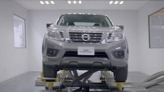 Nissan Navara Suspension Officiel [upl. by Gromme]