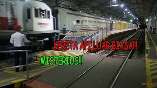 Kereta Api Luar Biasa MISTERIUS [upl. by Jarid]