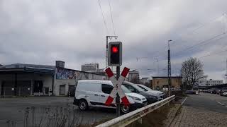 Bahnübergang Bremen Beim Handelsmuseum  Railroad Crossing  Spoorwegovergang [upl. by Aihpled]