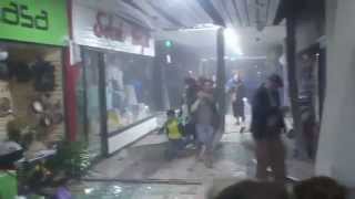 Terremoto en Iquique mall Zofri 01042014 [upl. by Socher]