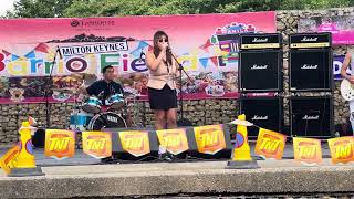 Phylum Cordata  Oo by Updharma down  Milton Keynes Barrio Fiesta [upl. by Fillian648]