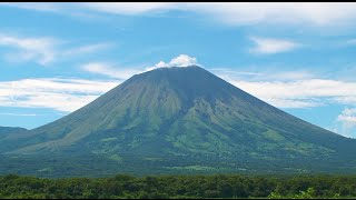 EL VOLCAN PARICUTIN Bertin y Lalo [upl. by Nikolai]