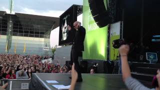 Pitbull  Rain over Me Live in Hannover [upl. by Eenwahs]