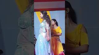 Apne raja jee के 😍 Stage program Matihani  bhojpuri viral  Pratigya Bharti [upl. by Kerwin]