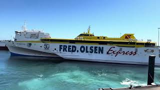 Fred Olsen verlässt den Hafen in Santa Cruz [upl. by Gianna]