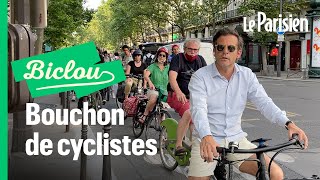 Comment rouler sur l’une des pistes cyclables les plus bondées du monde elle est à Paris [upl. by Anahsek]