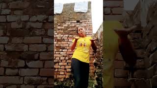 Main To gol matol Meri dubli Piyashorts dance bhojpuri [upl. by Devonna715]