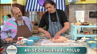 Técnica para deshuesar pollo en bolsa [upl. by Quintana71]