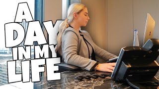 A REALISTIC DAY IN MY LIFE AS A RECEPTIONIST  HOLLYANNALISA [upl. by Madaih]