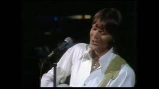 An Evening with Glen Campbell 1977  Turn Around Look at Me [upl. by Cerf]