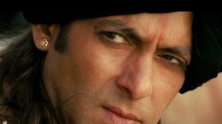 Salman Helps Zarine  Veer  Movie Scene [upl. by Avron]