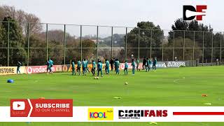 Kaizer Chiefs warmup and training session in preparation for Marumo Gallants [upl. by Wootten]