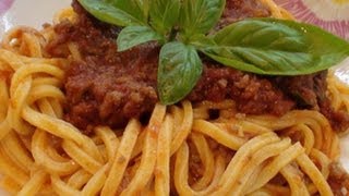 Ragù alla bolognese ricetta semplice [upl. by Kinney]