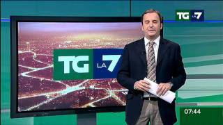 Tg La7  Edizione delle ore 0730 del 13112011 [upl. by Malorie]