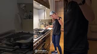 Jennifer Garners Pretend Cooking Show  Episode 44 Cinnamon Toast [upl. by Asirrak]