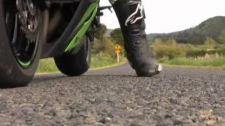 Kawasaki ZX10R review [upl. by Pirozzo]