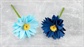 Blumen aus Papier selber basteln  einfache DIY Deko Idee  Papierblumen [upl. by Alyakam]