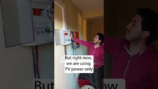 Solar Installer demonstrates the power of Hybrid Inverter [upl. by Bertero921]