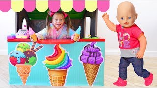 София играет в магазин мороженого Sofia Pretend play ice cream shop [upl. by Ravahs]