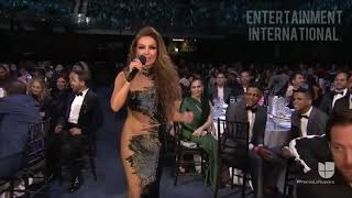 Thalia presentando a J Balvin en premio lo nuestro 2020 [upl. by Hut]