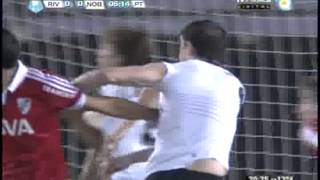 Penal no cobrado por agarrón de Mercado a Sperduti Mauro Vigliano [upl. by Rehpatsirhc]