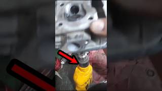 Installing intake valves from Dash Cg 125youtubeshorts allbikesrepairingproblemsolve instagram [upl. by Feeney]