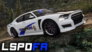 LSPDFR  E27 P1  Pinned Down Roadkill cleanup Paramedics Altercation [upl. by Airdnek929]