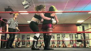 Helen Campbell vs Moxie Malone Off The Page [upl. by Brittan]