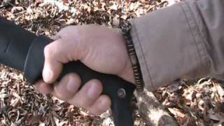 How to use a machete Machete Use and Grip Machetespecialistcom [upl. by Allets]