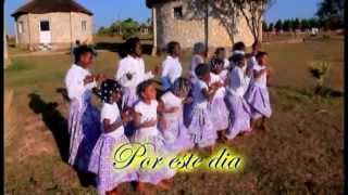 Igreja Baptista do Calvário GRUPO CHUVA DE BÊNÇÃOS  Huambo  Angola  África [upl. by Wartow222]