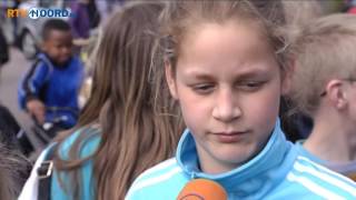 Nederlands Meisje van 12 jaar bevalt van dochter [upl. by Acyre778]