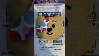 Pudsey bear biscuit [upl. by Lysander]