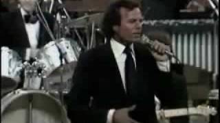 JULIO IGLESIAS  Moliendo Cafe [upl. by Uria]