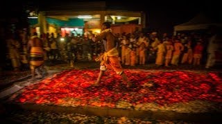 Firewalk  Marche sur le feu  La Reunion [upl. by Aneema]