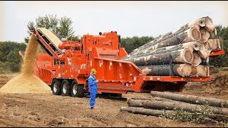 Powerful wood chipper fastest and amazing tree chipper technology [upl. by Hgielek]