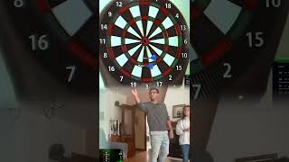 TRIPLE 19 JUGANDO A DARDOS GRANBOARD DASH 3S shorts darts viralvideo [upl. by Treve975]