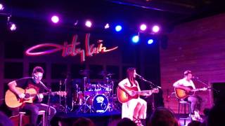 Champagne Cassadee Pope Live at Toby Keiths I Love This Bar amp Grill in Rancho Cucamonga [upl. by Rabassa]