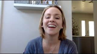 2 Minute Hot Seat Game  Actress Kelly Stables Plays Rave It Ups Game [upl. by Aneeres]