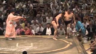 Aki Basho 2011 Tosayutaka vs Takanoyama [upl. by Dyan351]