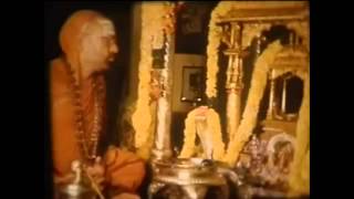 A rare vedio of Sringeri Shankaracharya Abhinav Vidyatirth Swamiji [upl. by Ayhdiv]