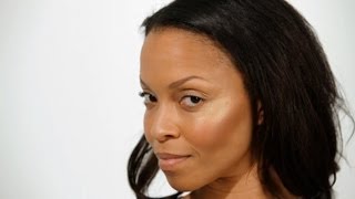 How to Use Highlighter on Black Skin  Black Women Makeup [upl. by Neal691]