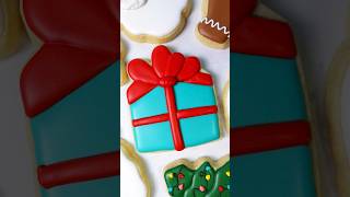 Present cookie 🎁🎅 cookiedecoratingvideo cookies christmas cookiesinspiration royalicing baking [upl. by Cloe538]