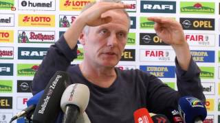 badenfm SCFreiburgTrainer Christian Streich erklärt die FasnetTradition quotScheibenschlagenquot [upl. by Newlin]