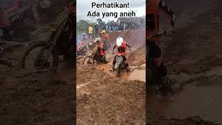 Enduro Grass Rajadesa Bikin Peserta Nyungsep enduro endurance [upl. by Brecher548]